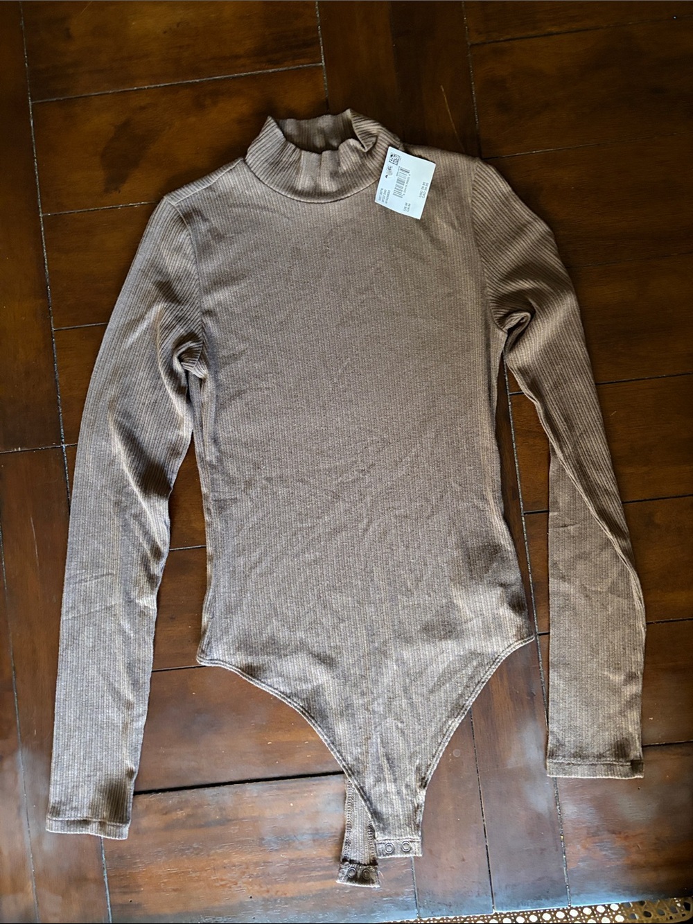 American Eagle Outfitters Ribbed Long-Sleeve Mock Neck Bodysuit in Brown NWT